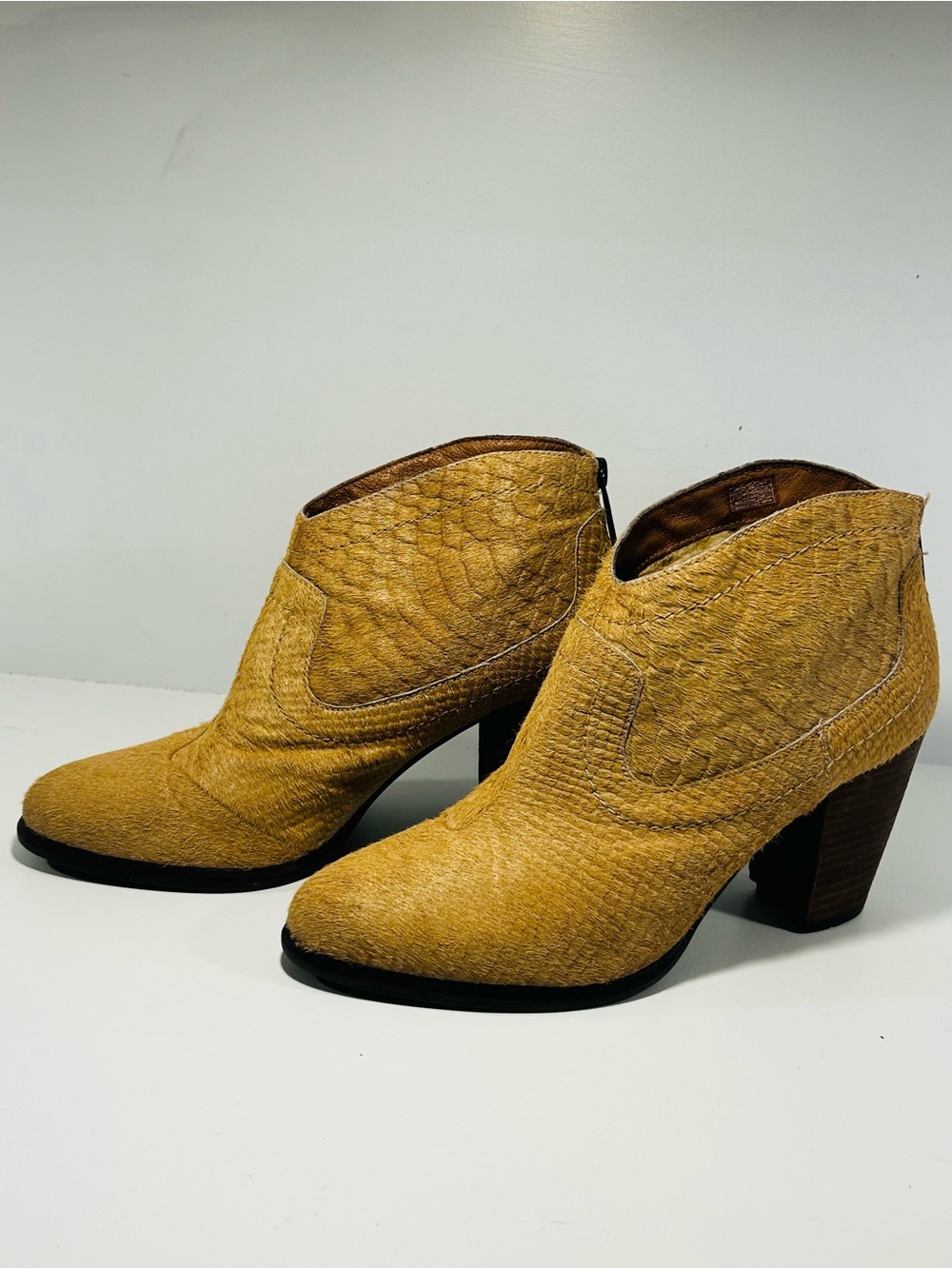 UGG Hair-On Hide Western Ankle Boots Women 9 Brown Cowhide Heeled Booties